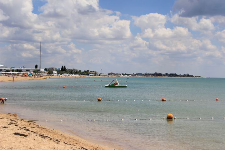 Прогулка на катамаране Отдых в Крыму с песчаным пляжем недорого